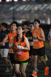 BIB: 212, 26903, 1001, 100
                            <button type="button" onclick="openModal(21023540)" class="btn btn-primary btn-sm float-right btn-popup" data-toggle="modal" data-target=".modal-high-quality">
                        <i class="fas fa-shopping-cart"></i> Add to Cart
                    </button>
                                            <button type="button" onclick="isThisMe(21023540, true)" class="btn btn-success btn-sm float-right btn-popup btn-isme hidden" data-toggle="tooltip" data-placement="bottom" title="นี่คือรูปของคุณใช่ไหม คลิกที่นี่เพื่อเอาเข้าอัลบั้ม">
                        <i class="fas fa-plus"></i> Add to album
                    </button>
                    <button type="button" onclick="isThisMe(21023540, false)" class="btn btn-warning btn-sm float-right btn-popup btn-isnotme hidden">
                        <i class="fas fa-ban"></i> Remove from album
                    </button>